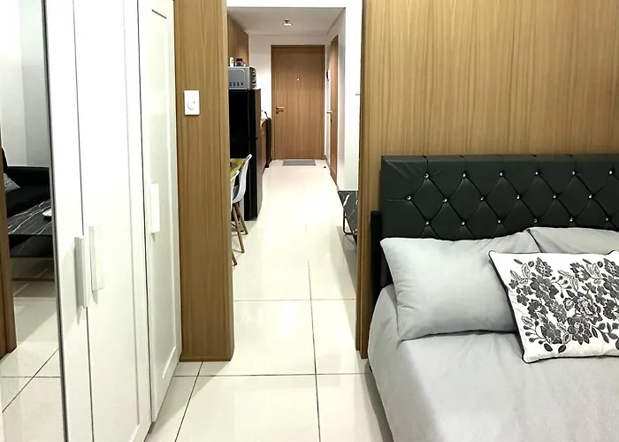 Skyview - Level 24 - Pool - Lush Residences Apartment *