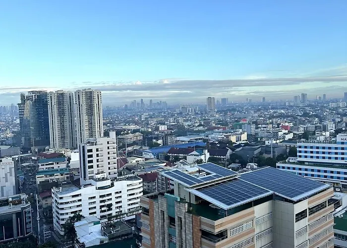Skyview - Level 24 - Pool - Lush Residences * Manila
